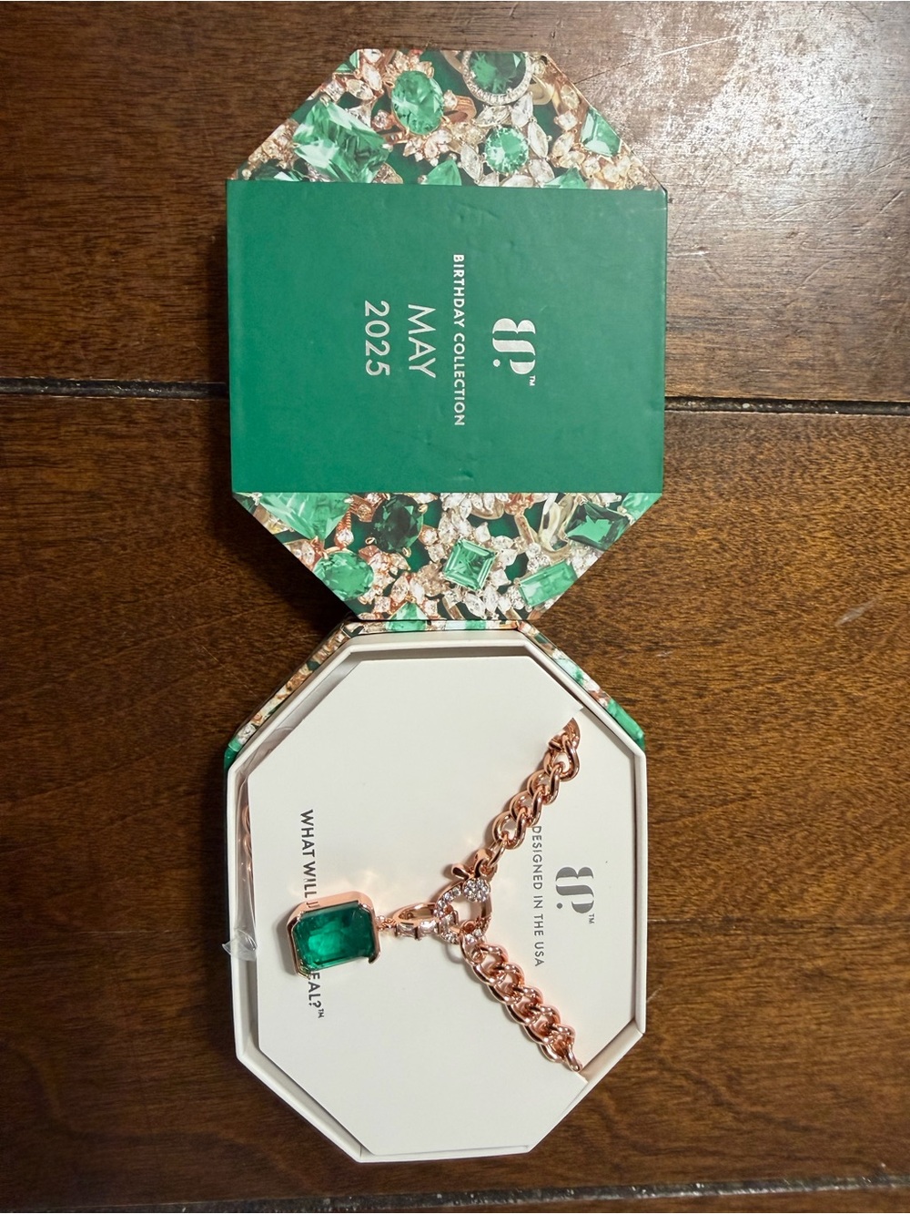 bp Rose Gold Chain Necklace with Emerald Green Center Stone